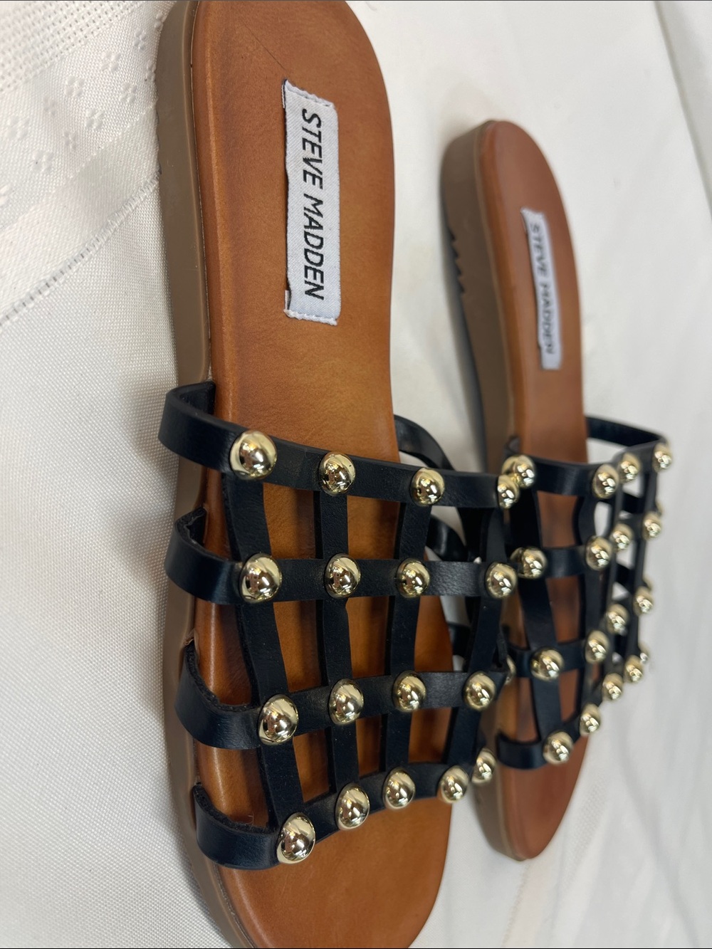 Steve Madden Black Studded Woven Slide Sandals Sz 6.5 - Picture 9 of 16